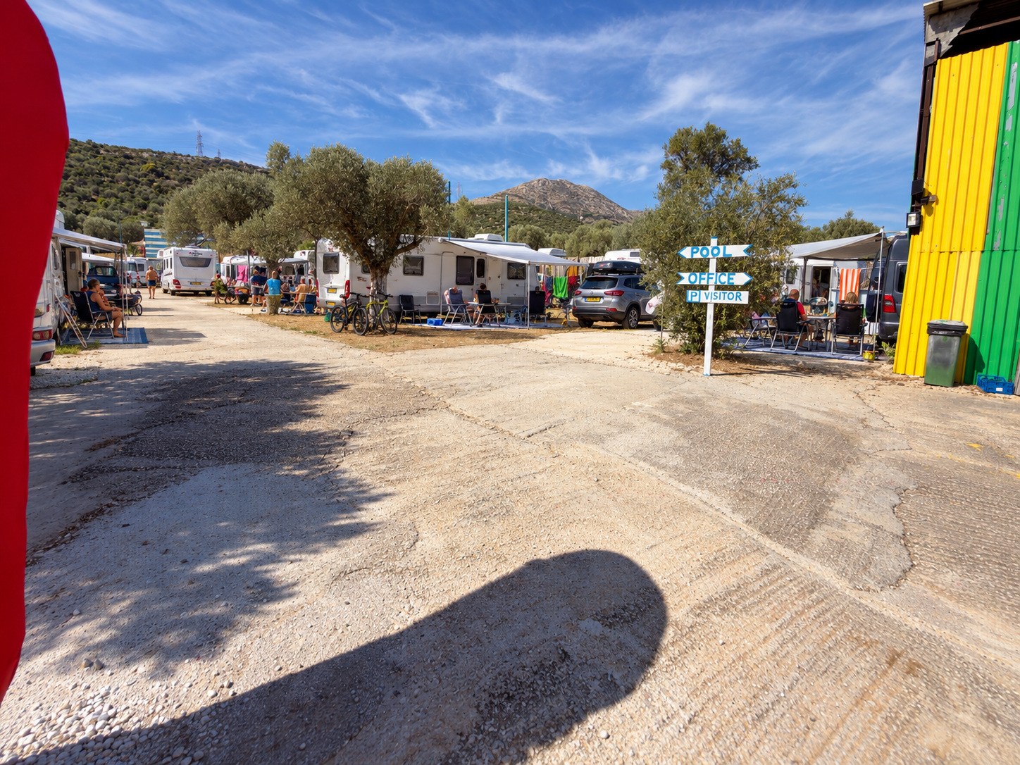 Άφιξη στο camping — εικόνα παρουσίασης